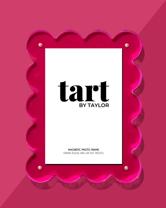 Scalloped Acrylic Picture Frame - Magenta - Image 2