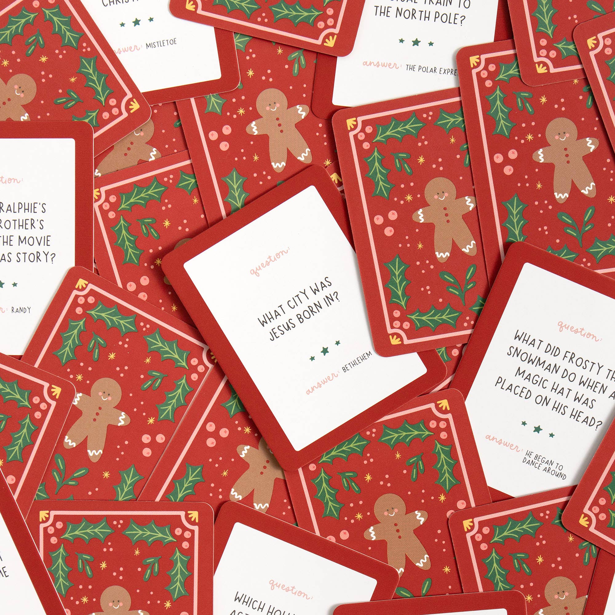 Christmas Trivia Game - Deck of Cards + Storage Tin - Image 4