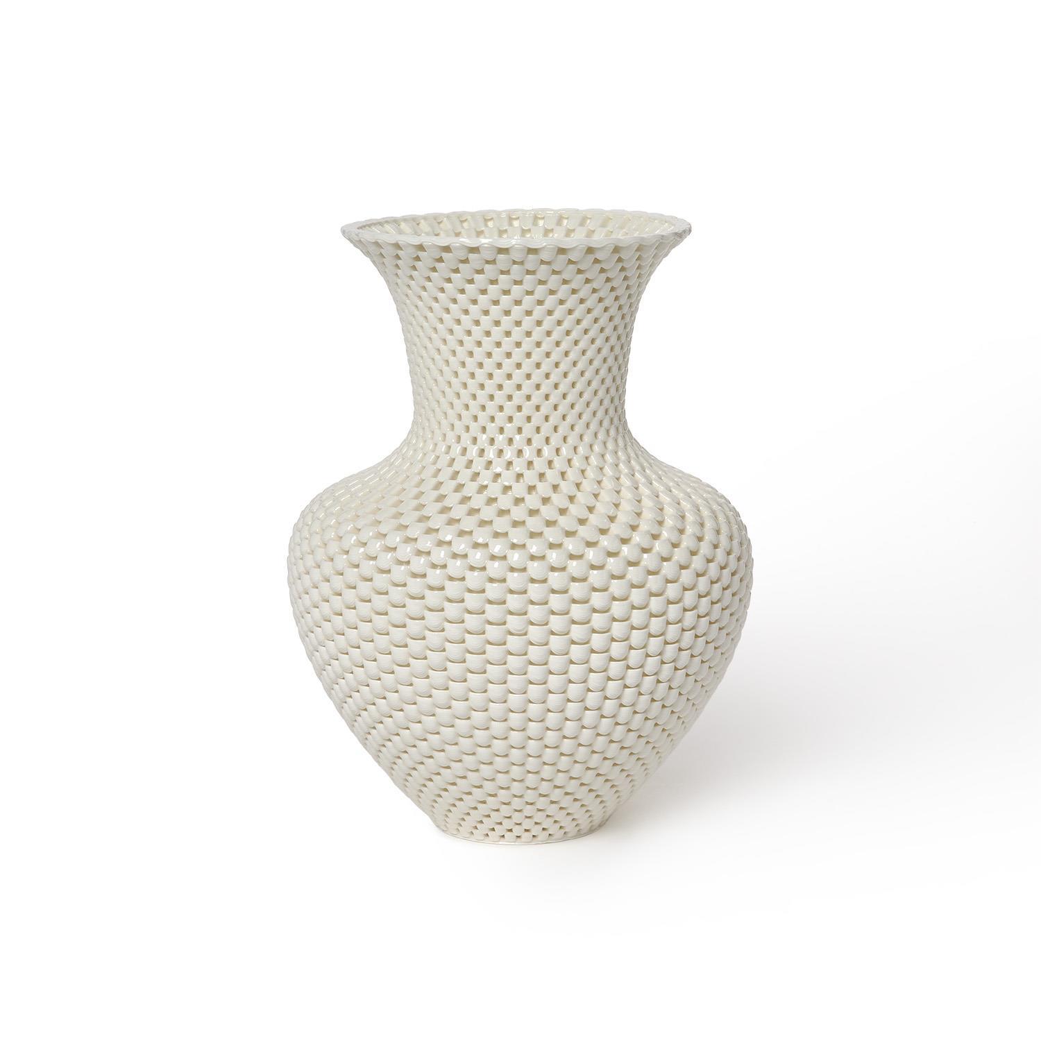 Filigree Vase - Image 4